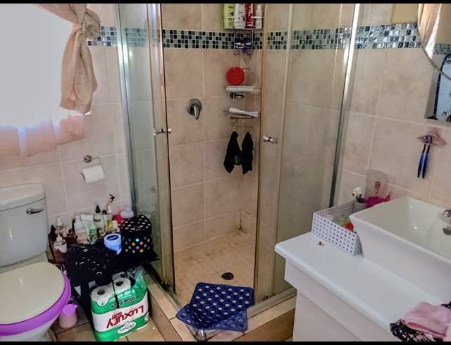 2 BEDROOM APARTMENT FOR SALE IN HONEYPARK